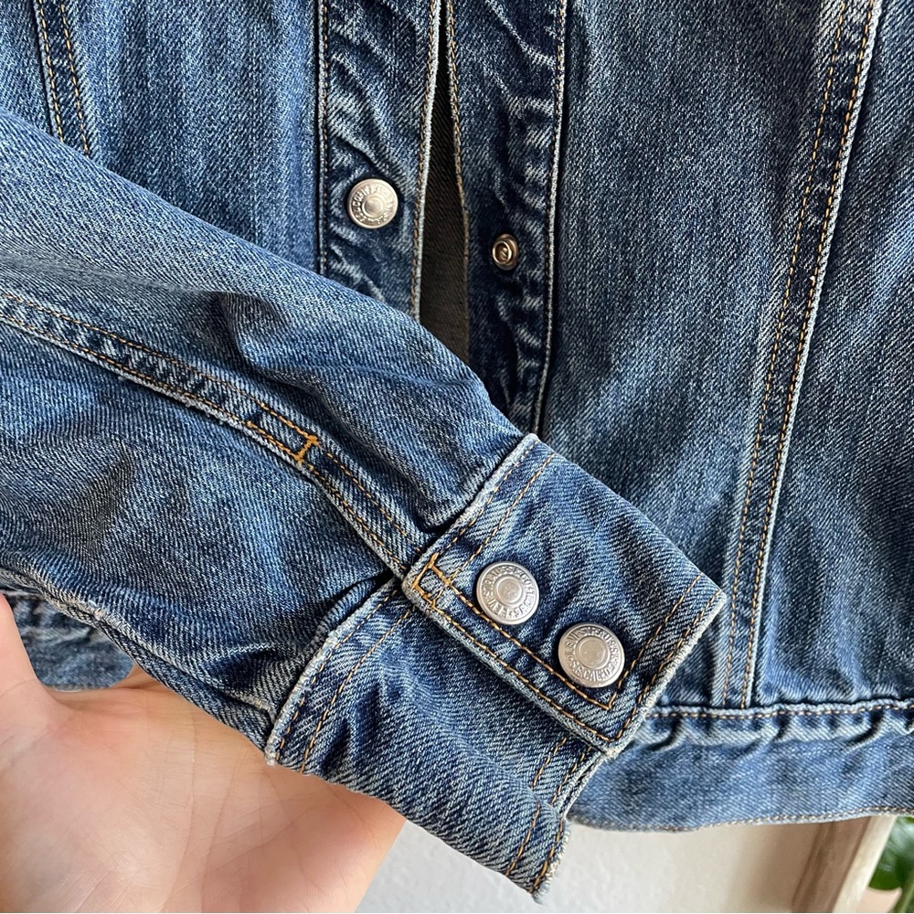 LEVI’S 💙Denim Jacket - Picture 11 of 14